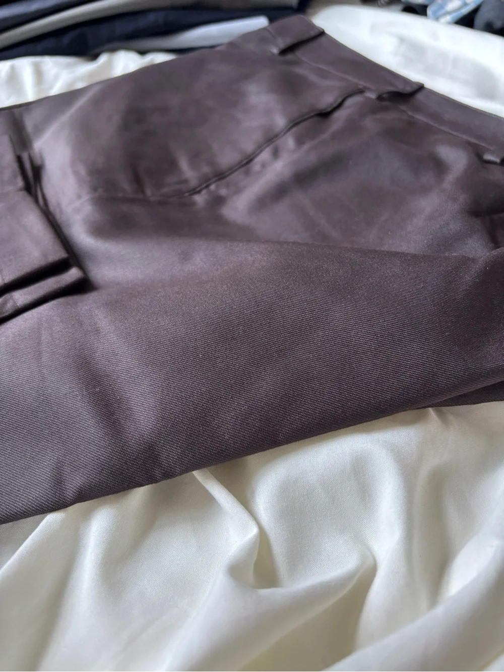 Men’s Sarvaiya Beige Striped Formal Shirt & Brown Dress Pants Set – New NWOT